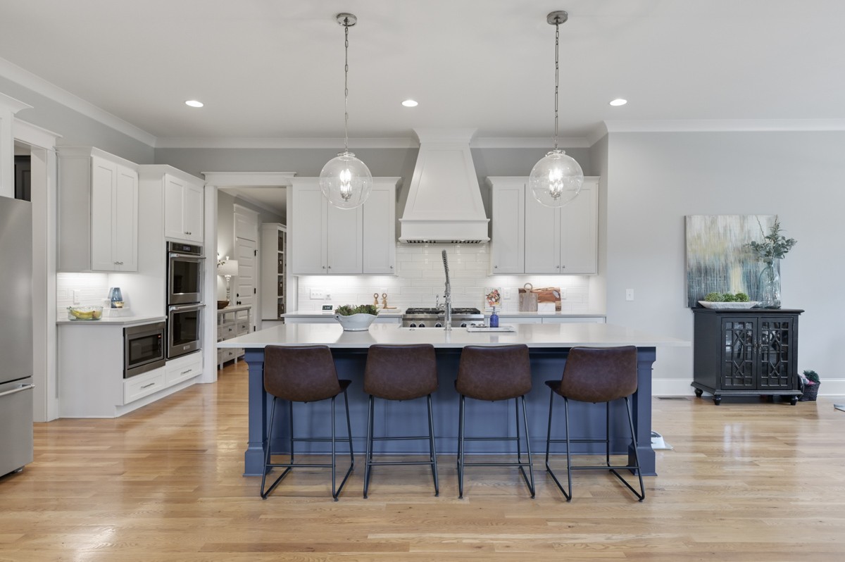 4605 Majestic Meadows Dr