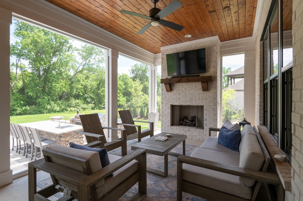 4605 Majestic Meadows Dr