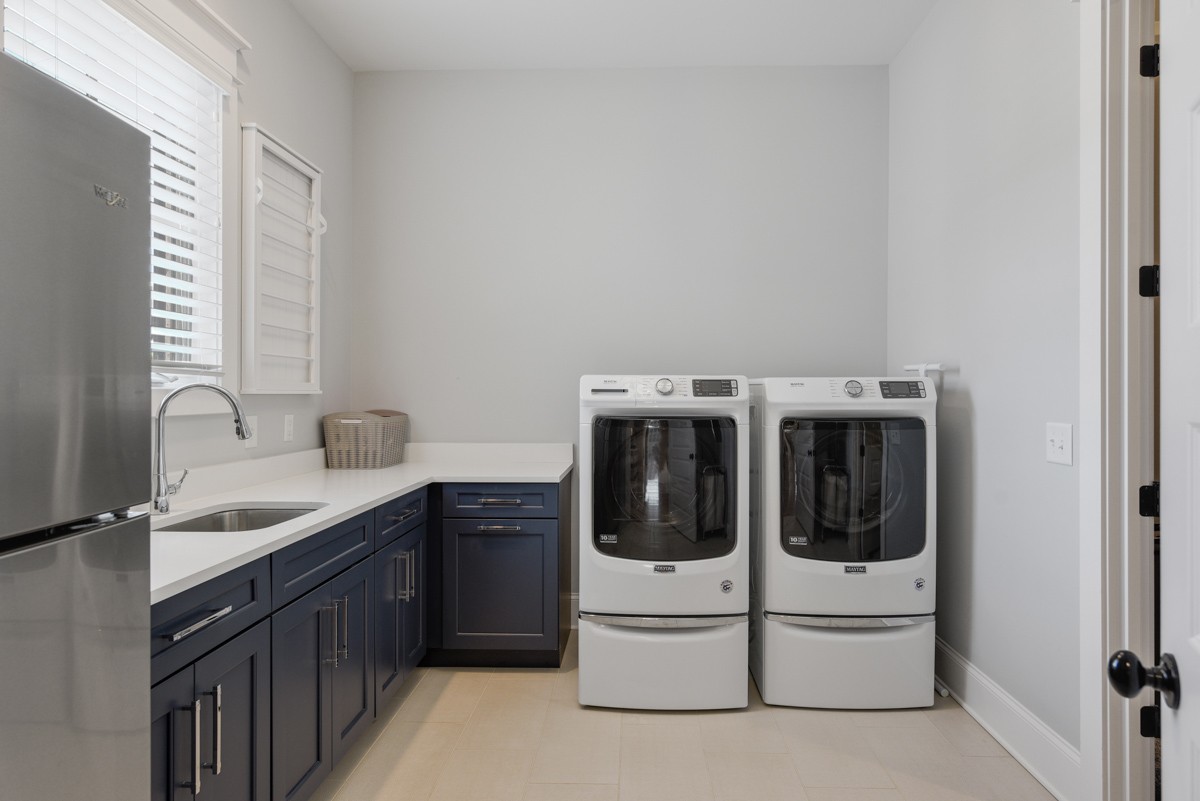 4605 Majestic Meadows Dr