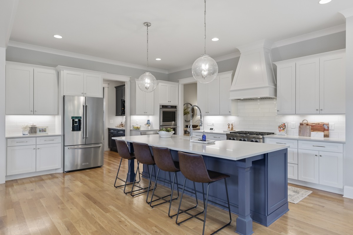 4605 Majestic Meadows Dr