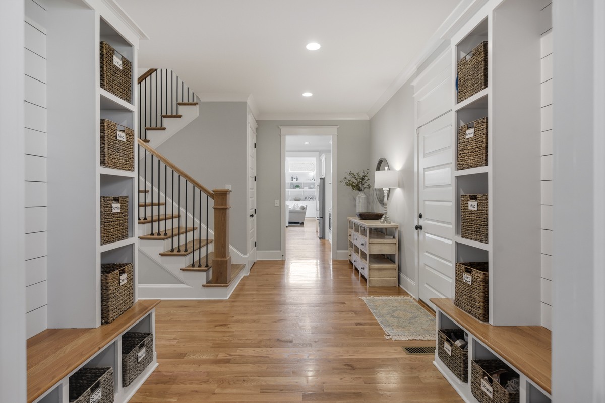 4605 Majestic Meadows Dr