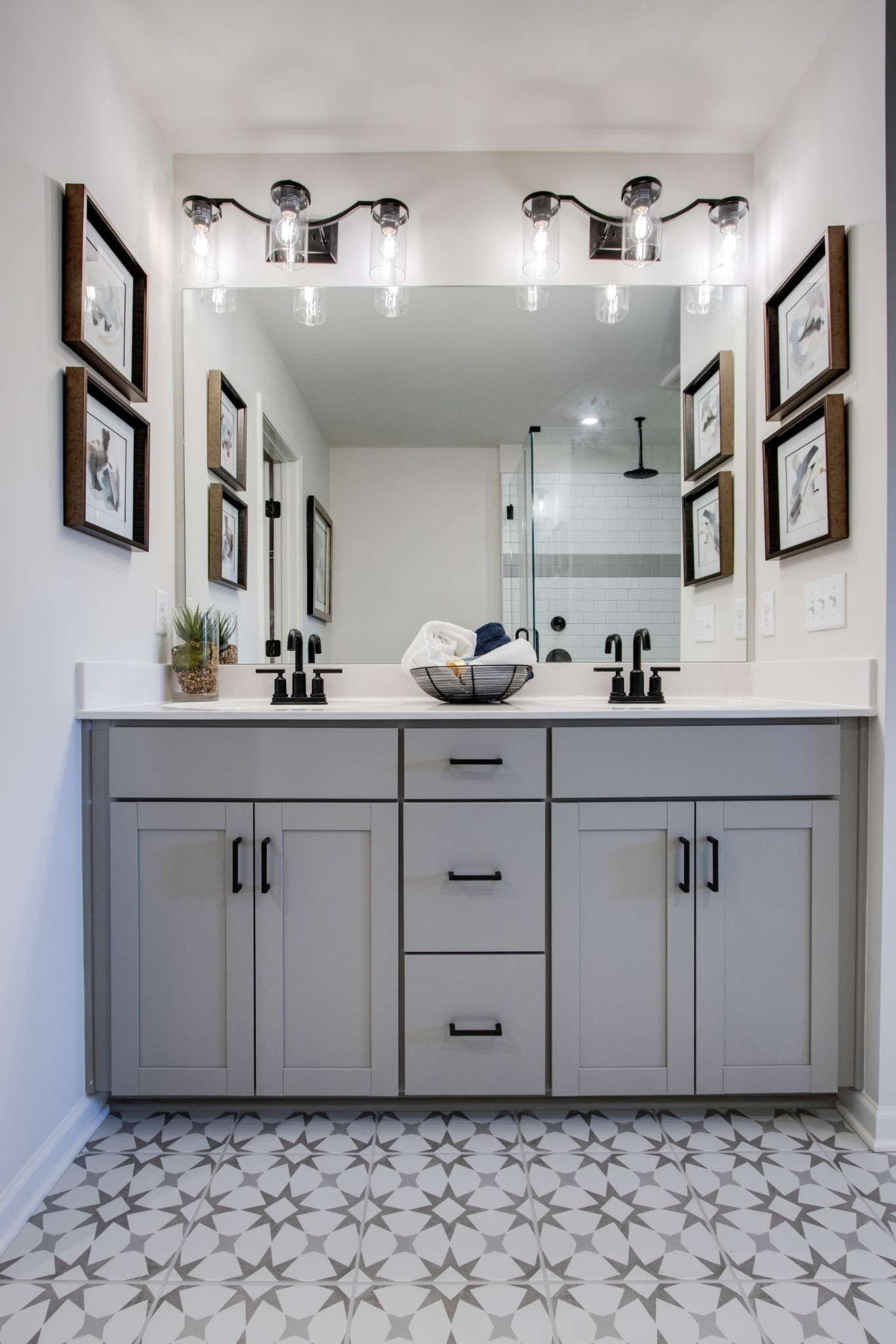 1314 Harmony Hill Lane