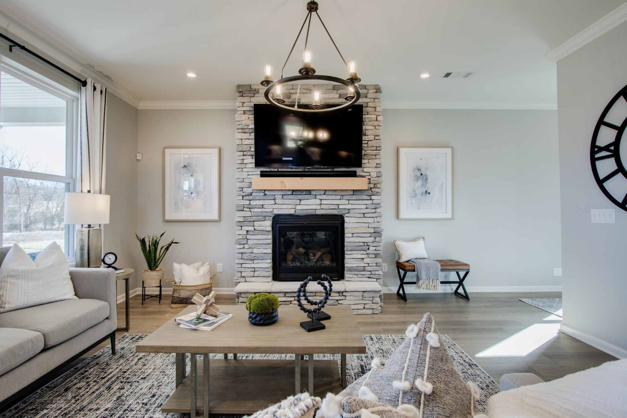 1314 Harmony Hill Lane