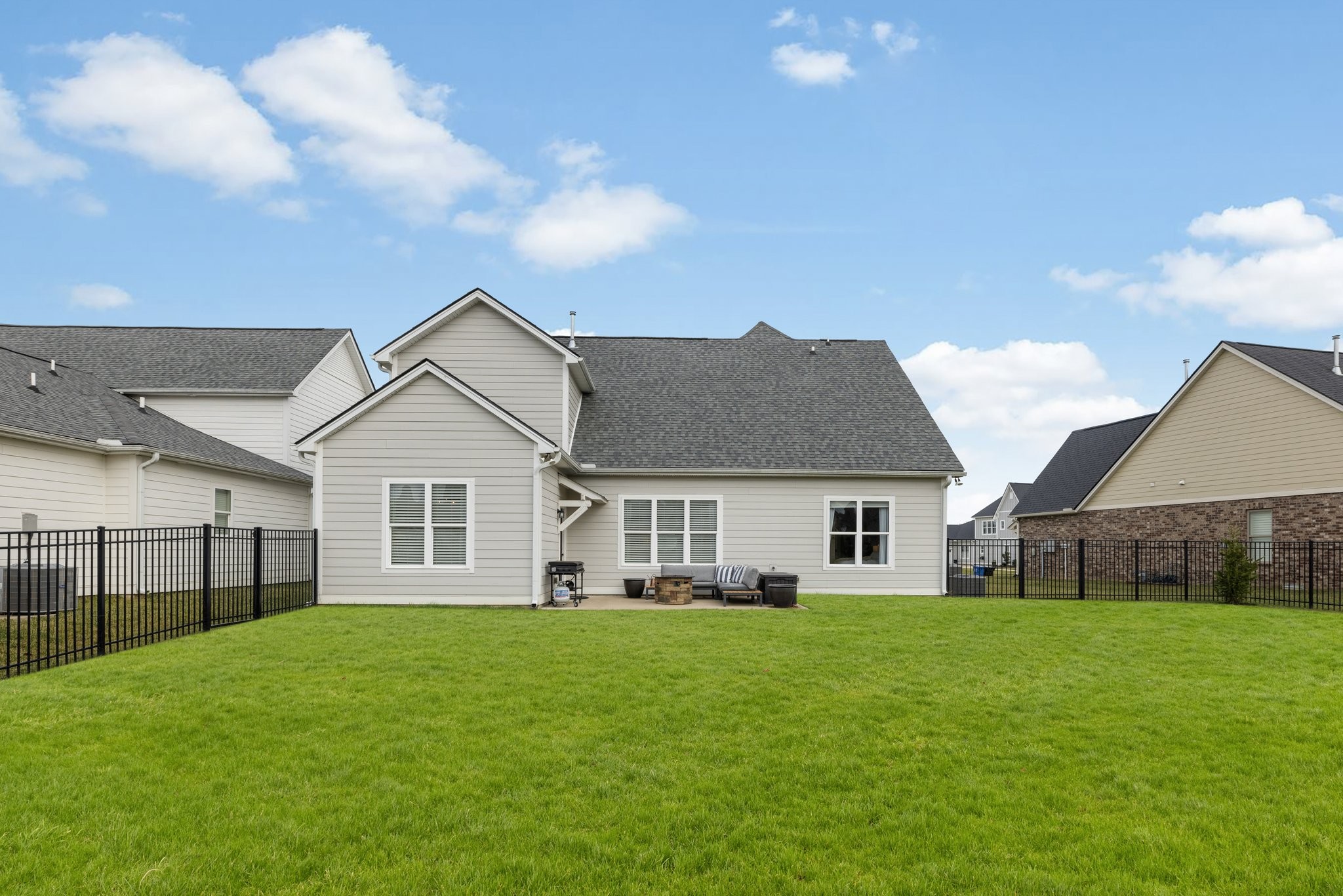 7513 Delancey Dr