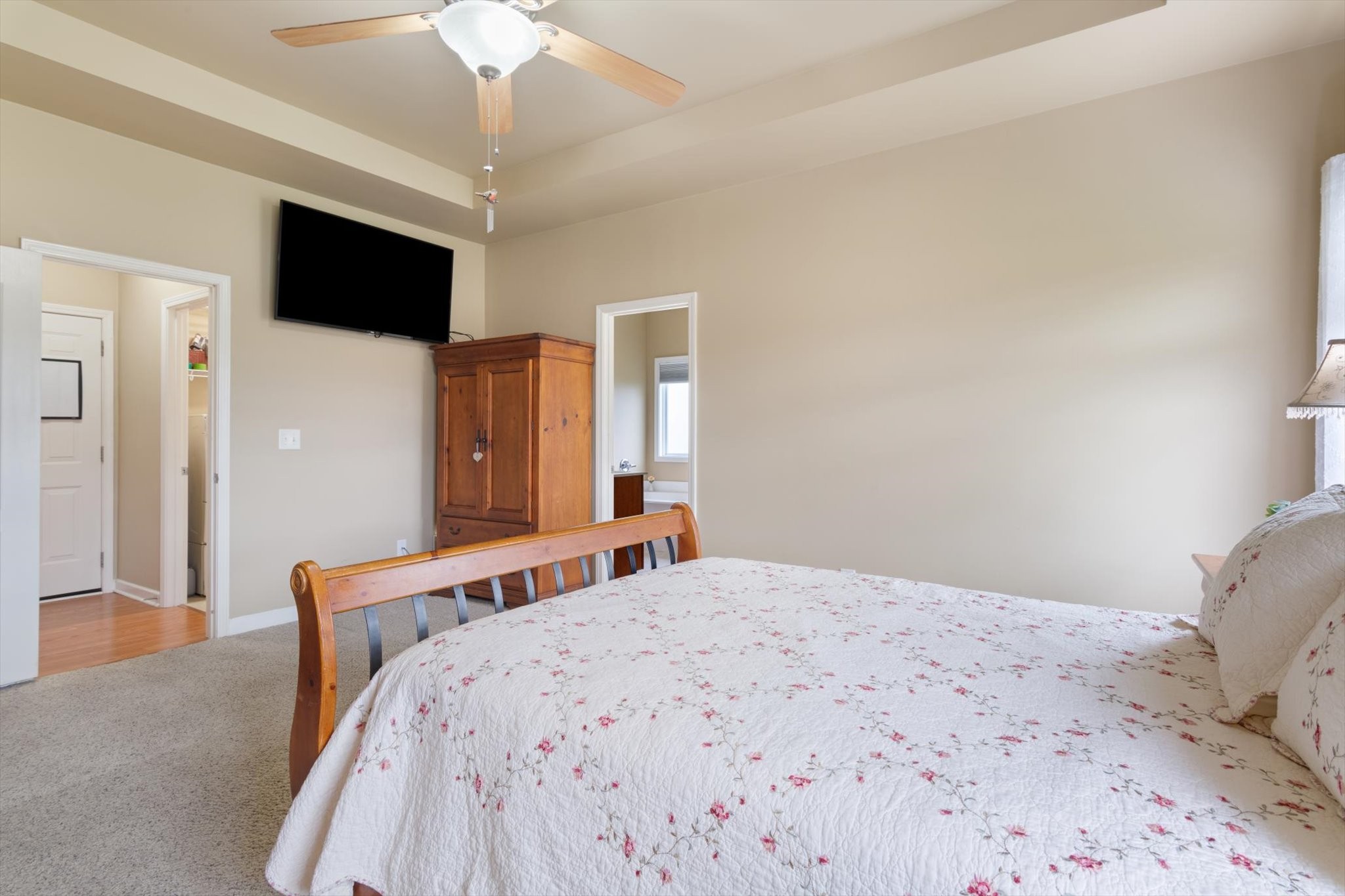 4986 Morning Dove Ln