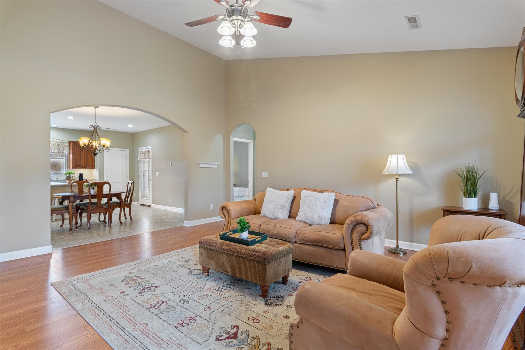 4986 Morning Dove Ln