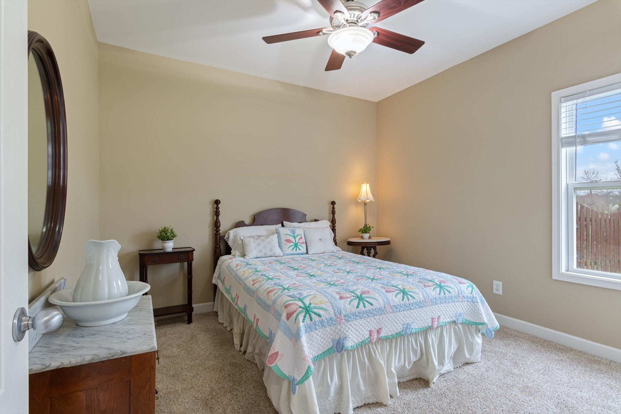 4986 Morning Dove Ln