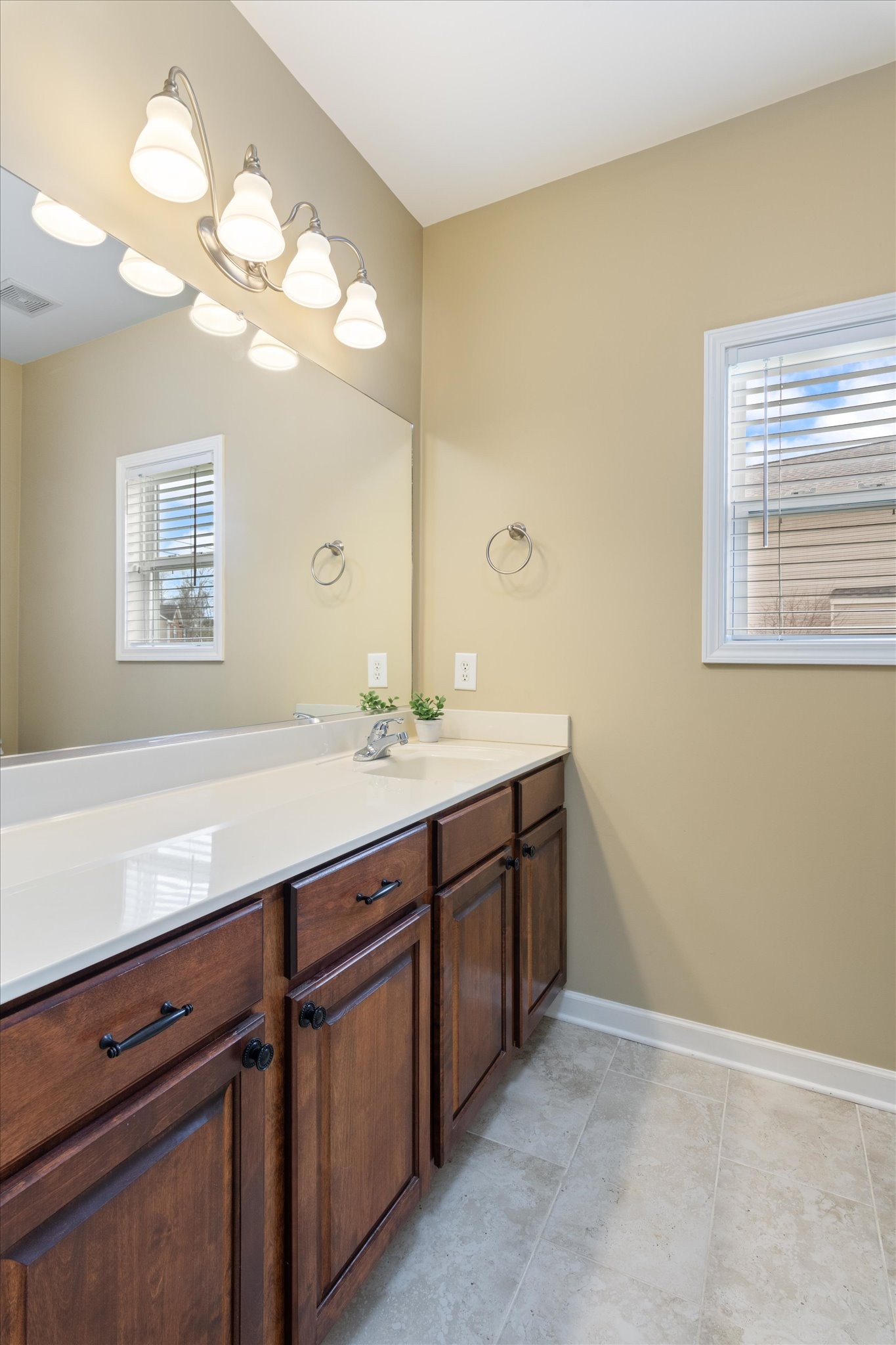 4986 Morning Dove Ln