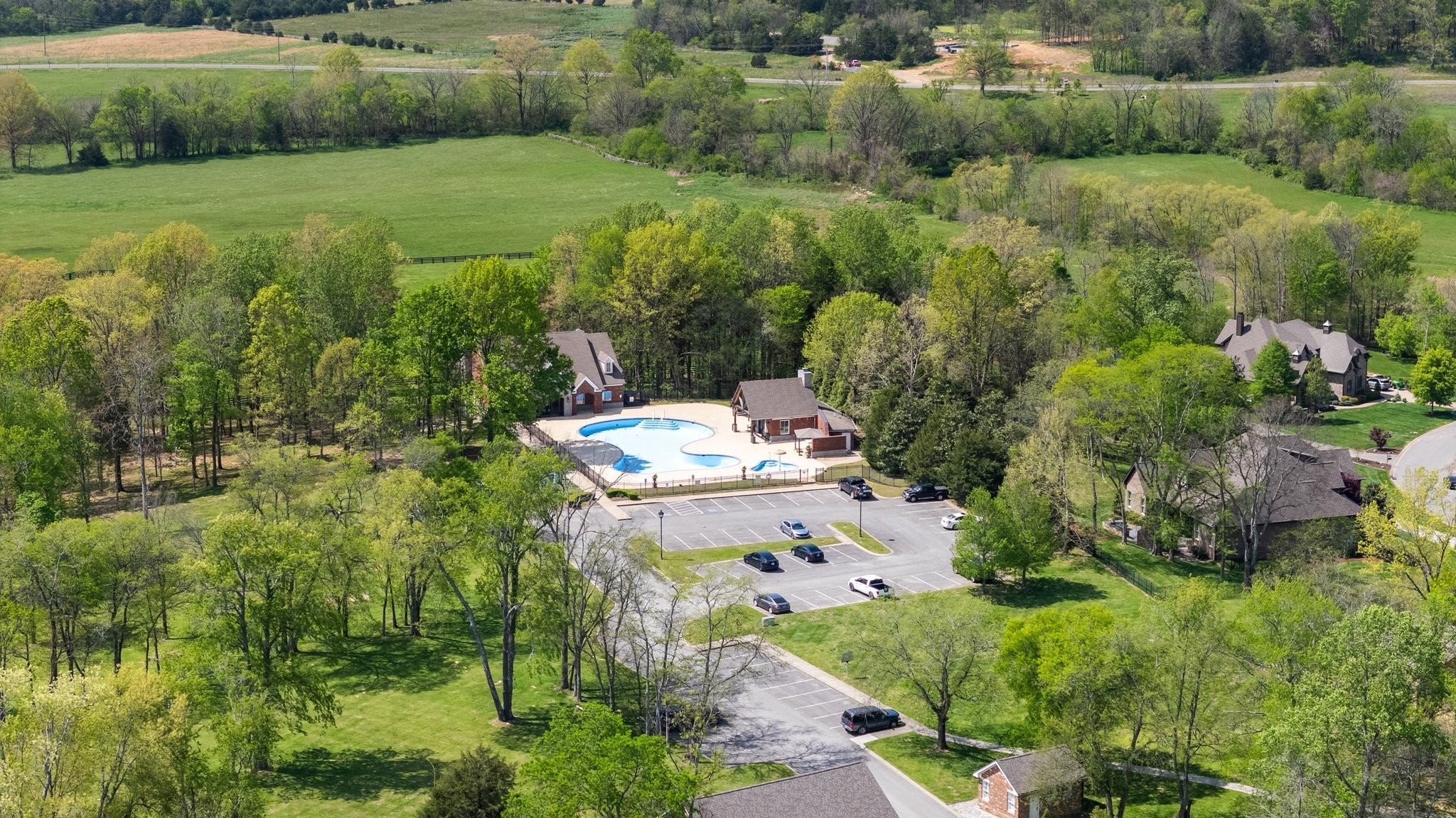 4586 Majestic Meadows Dr