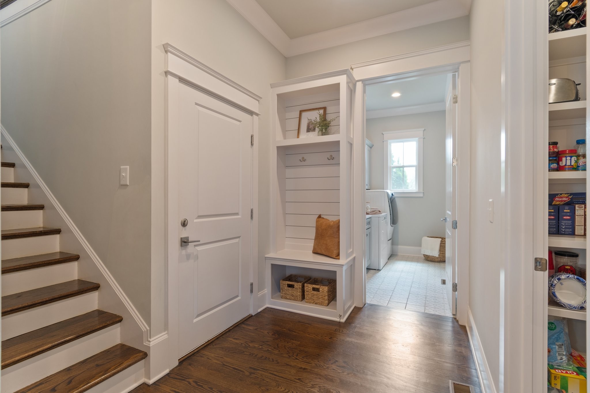 4586 Majestic Meadows Dr