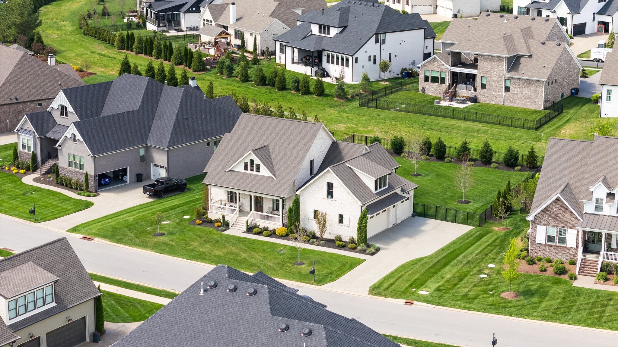 4586 Majestic Meadows Dr