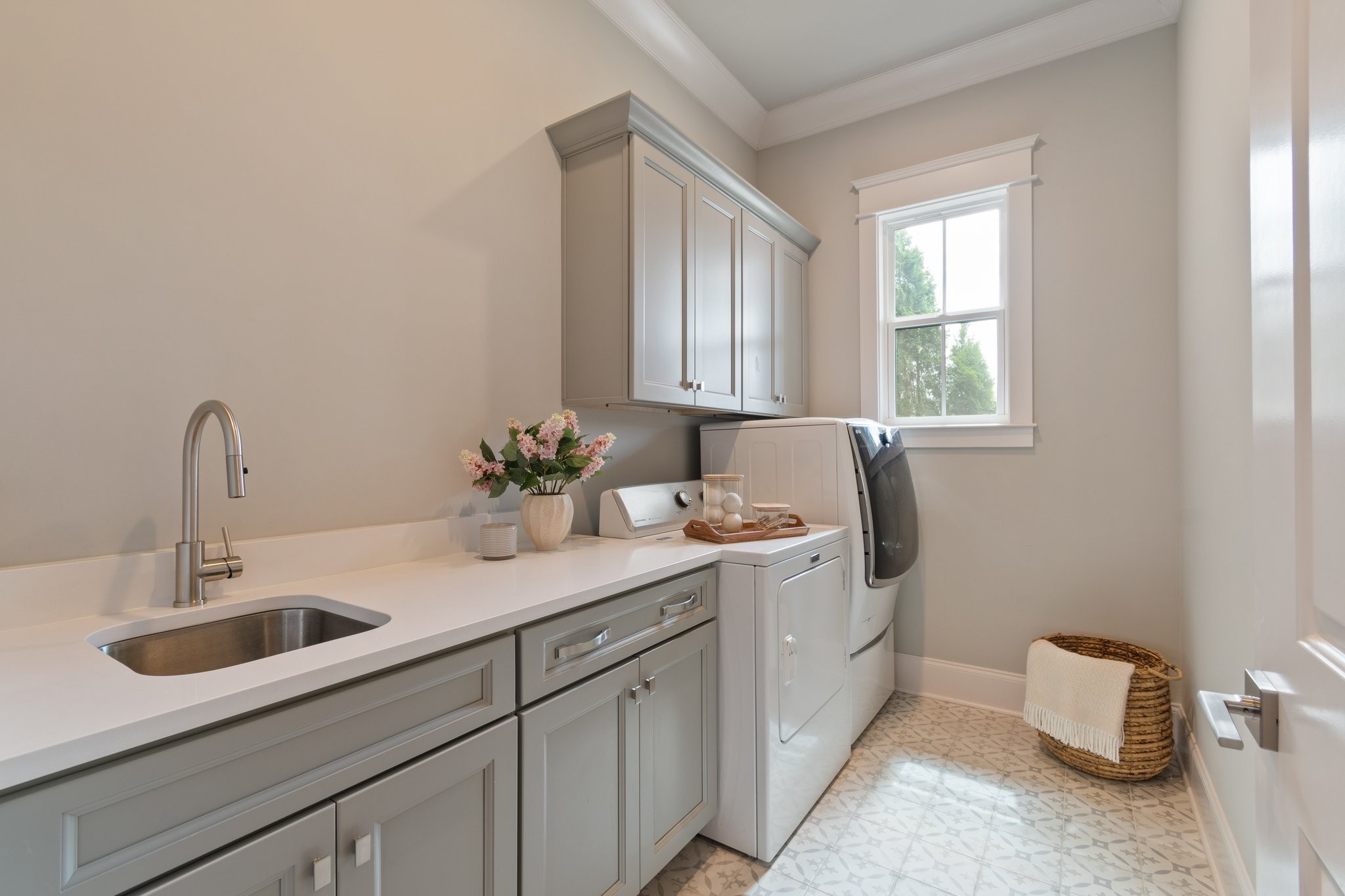 4586 Majestic Meadows Dr