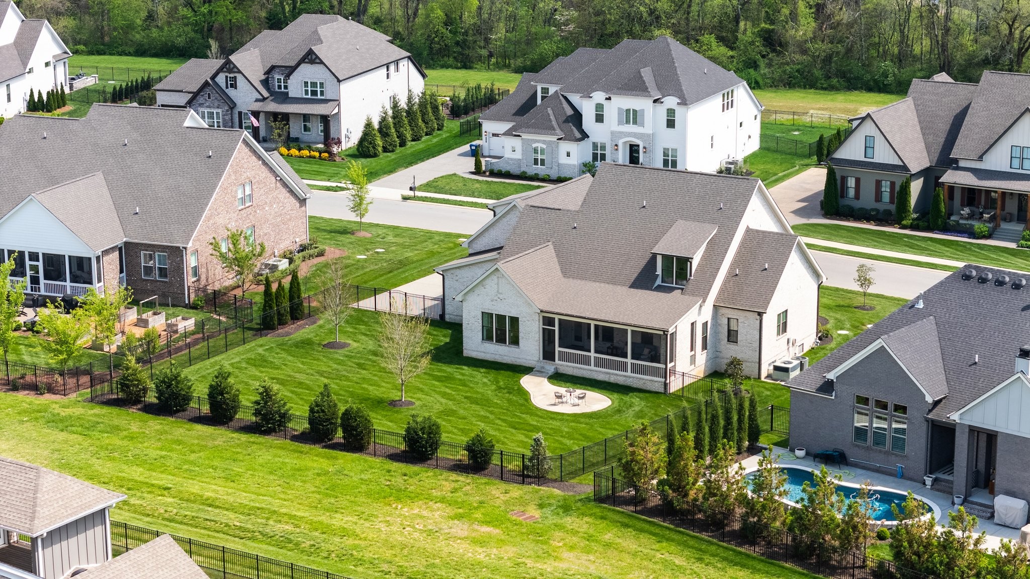 4586 Majestic Meadows Dr