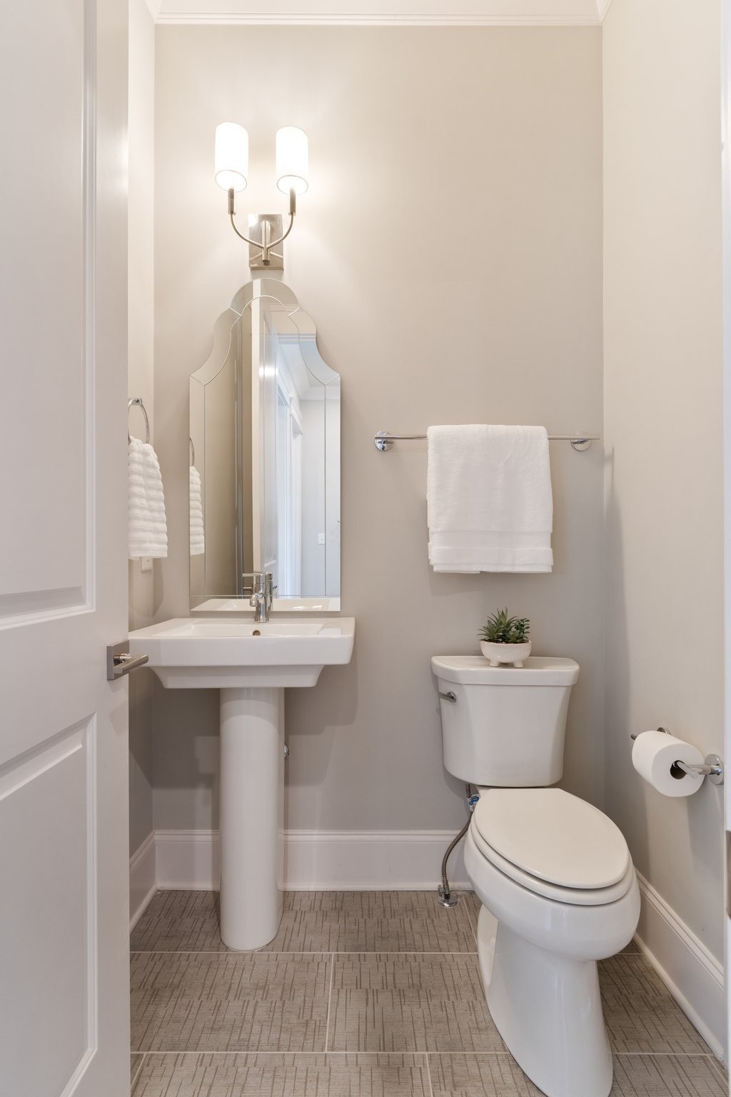 4586 Majestic Meadows Dr