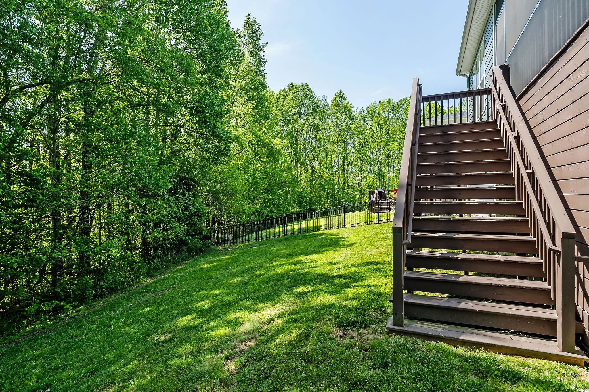 493 Evans Dr