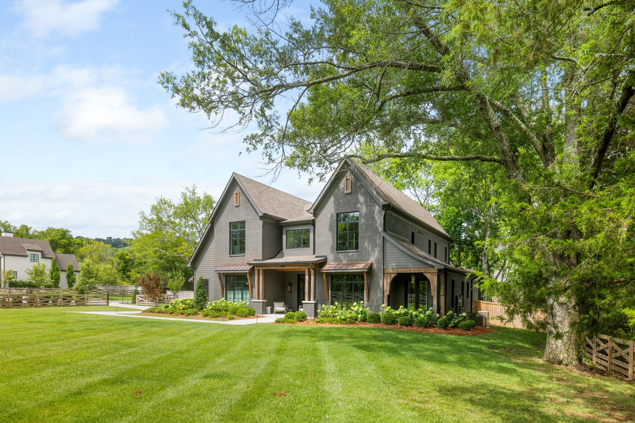 4809 Granny White Pike