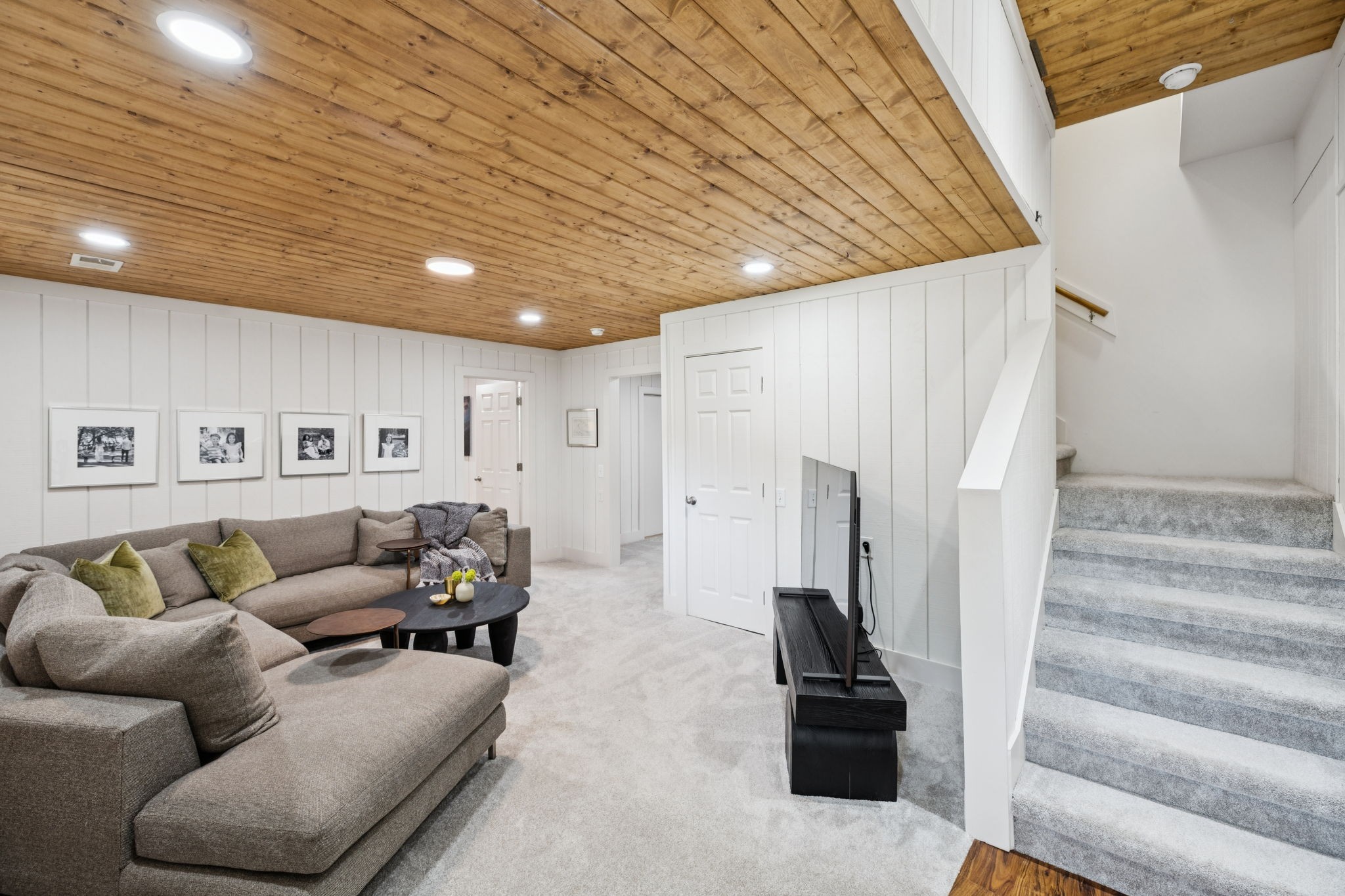 6938 Arno Allisona Rd