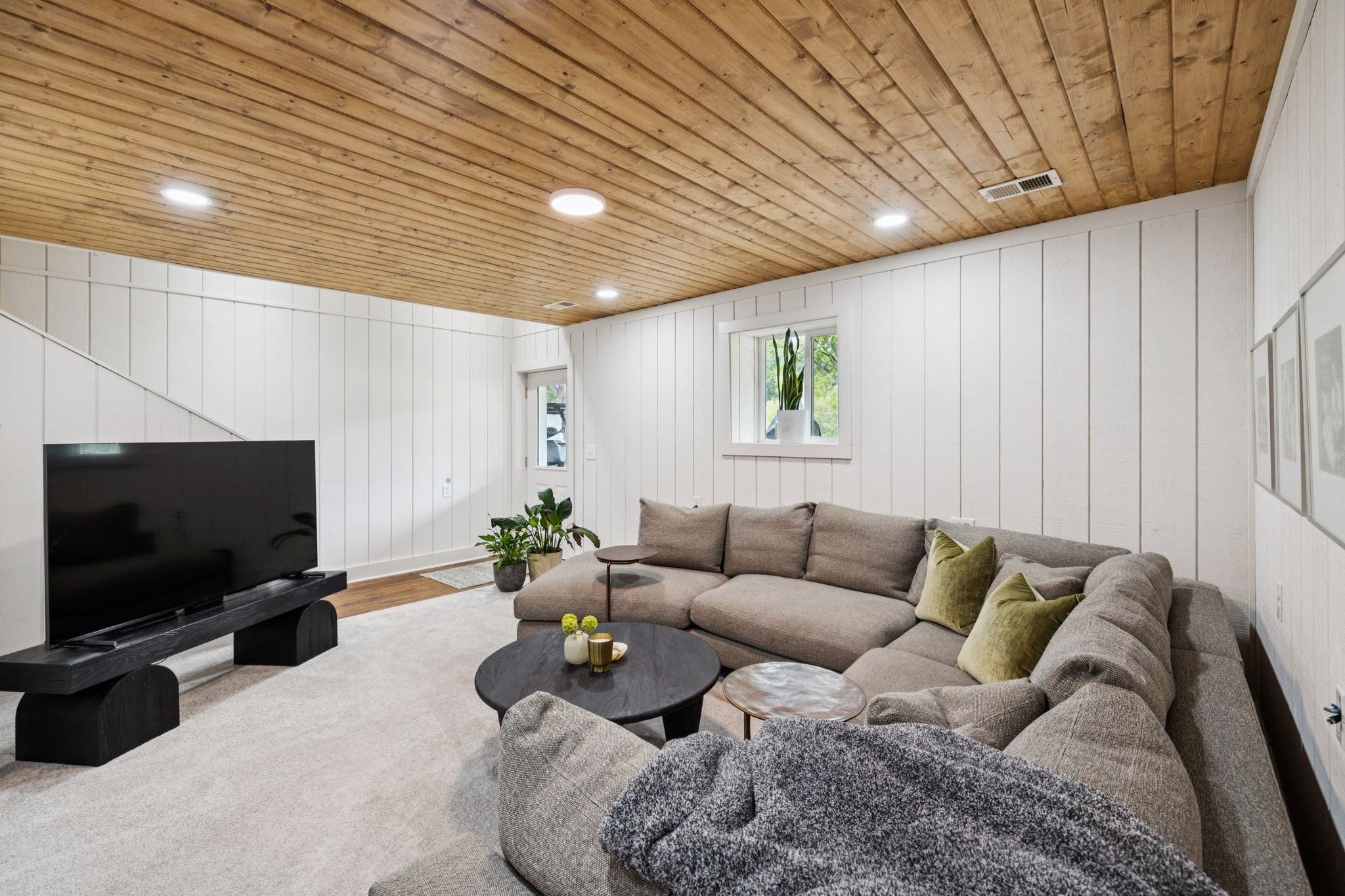 6938 Arno Allisona Rd