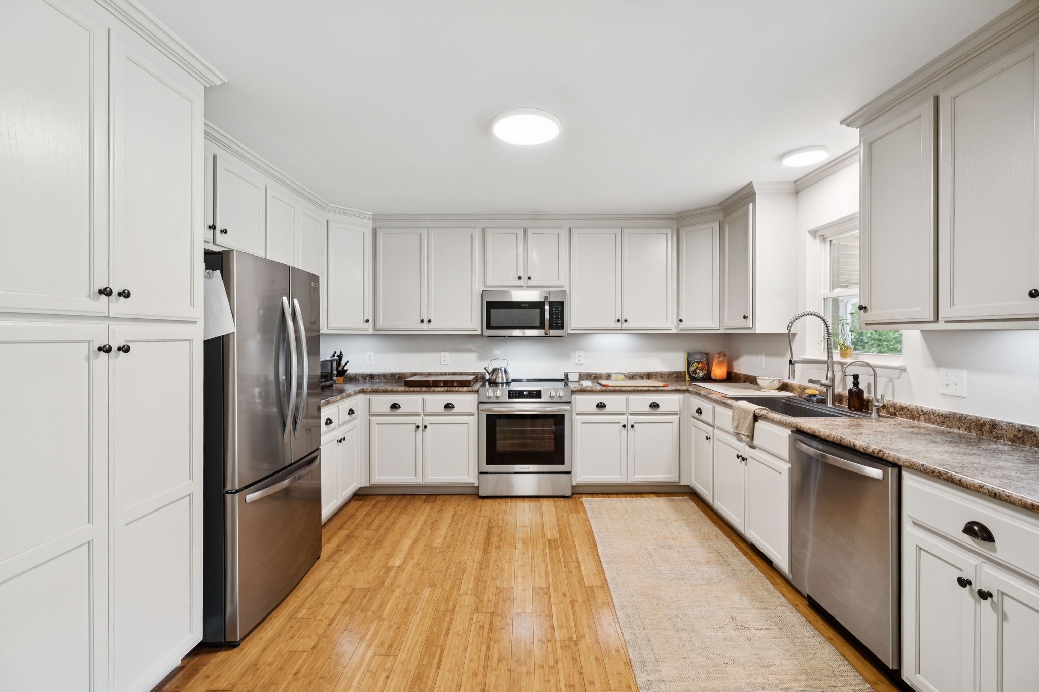 6938 Arno Allisona Rd