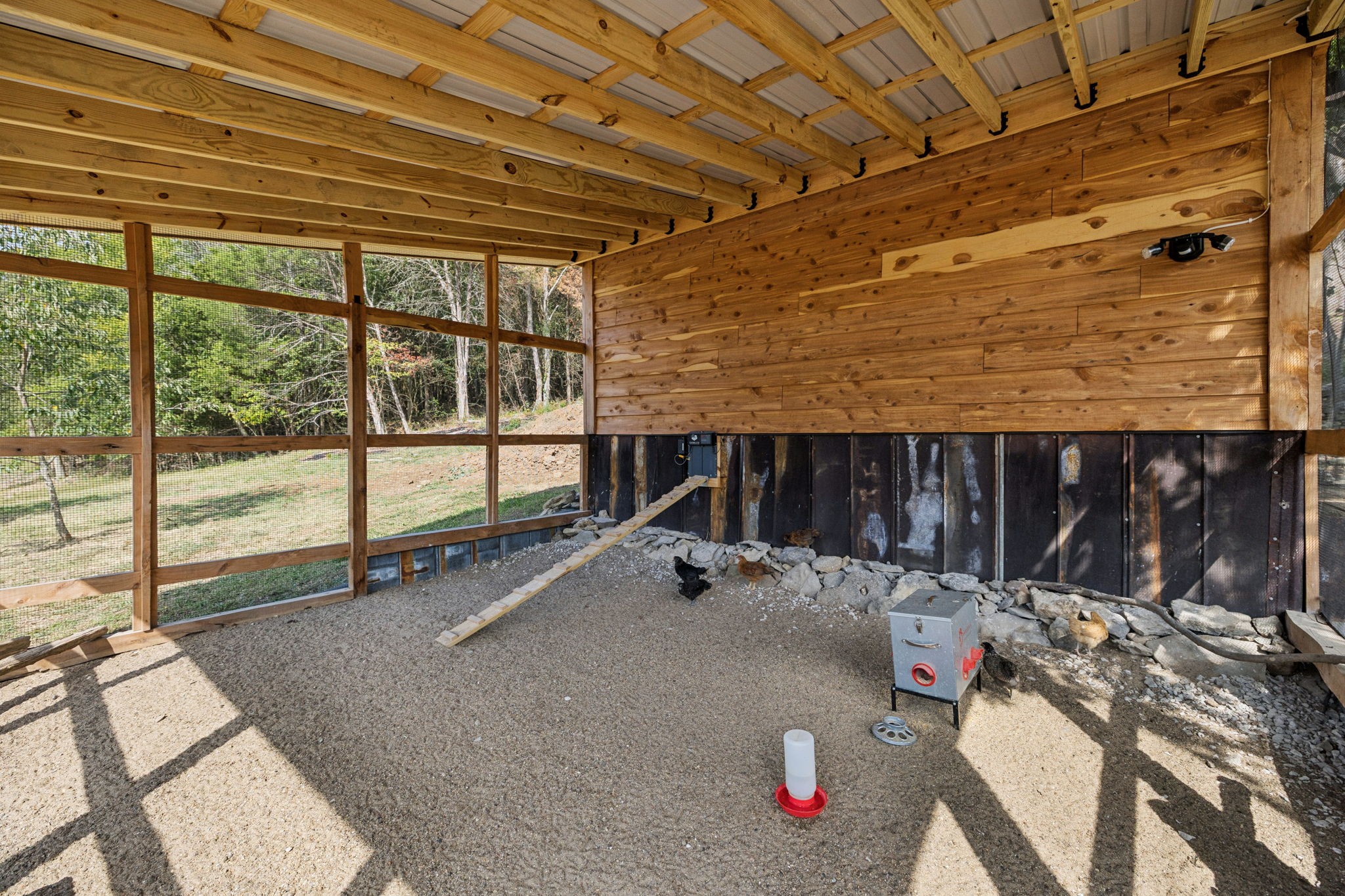 6938 Arno Allisona Rd