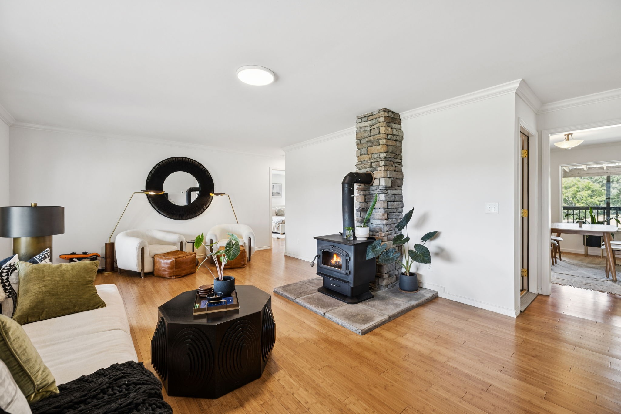 6938 Arno Allisona Rd