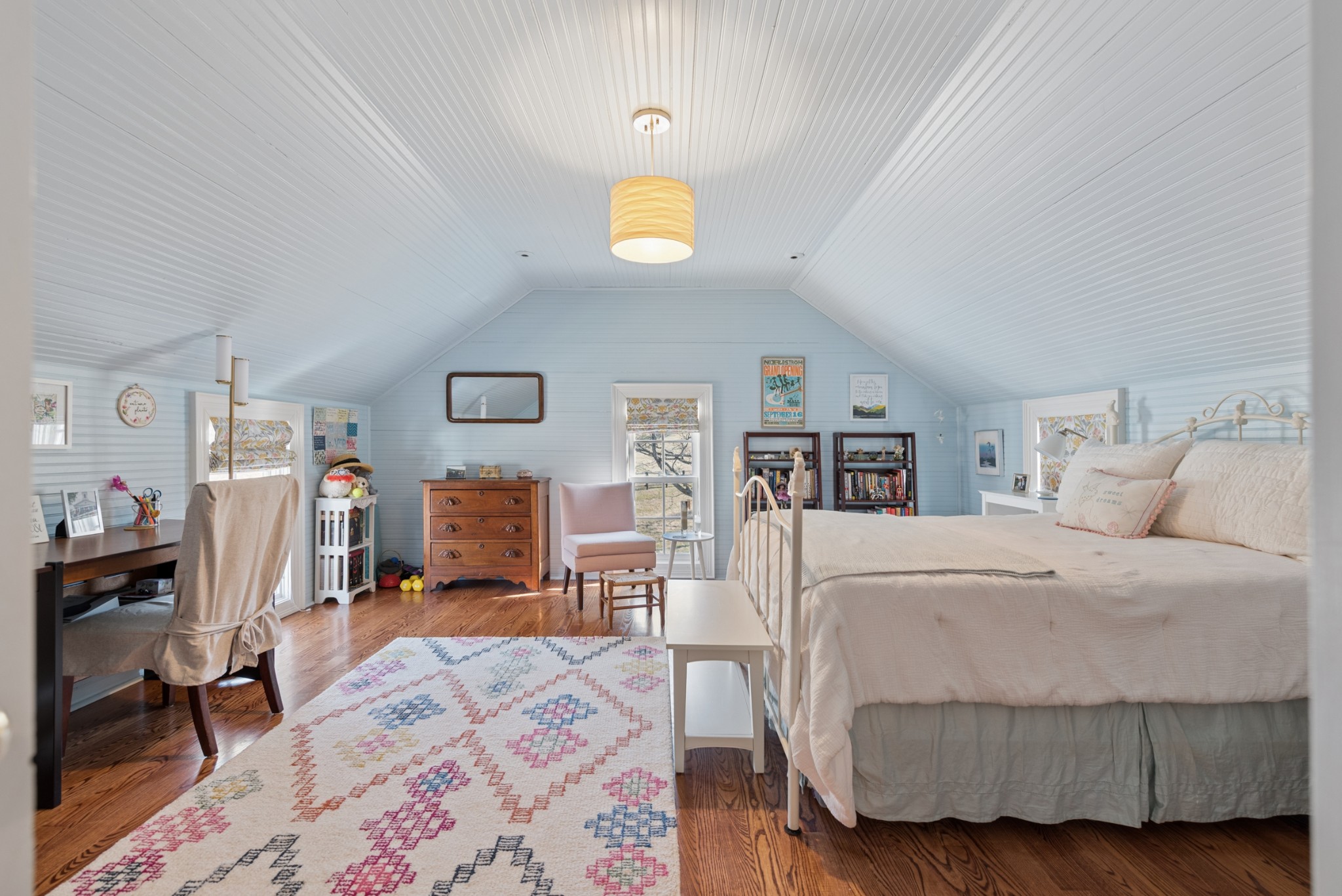 1202 Hidden Valley Rd