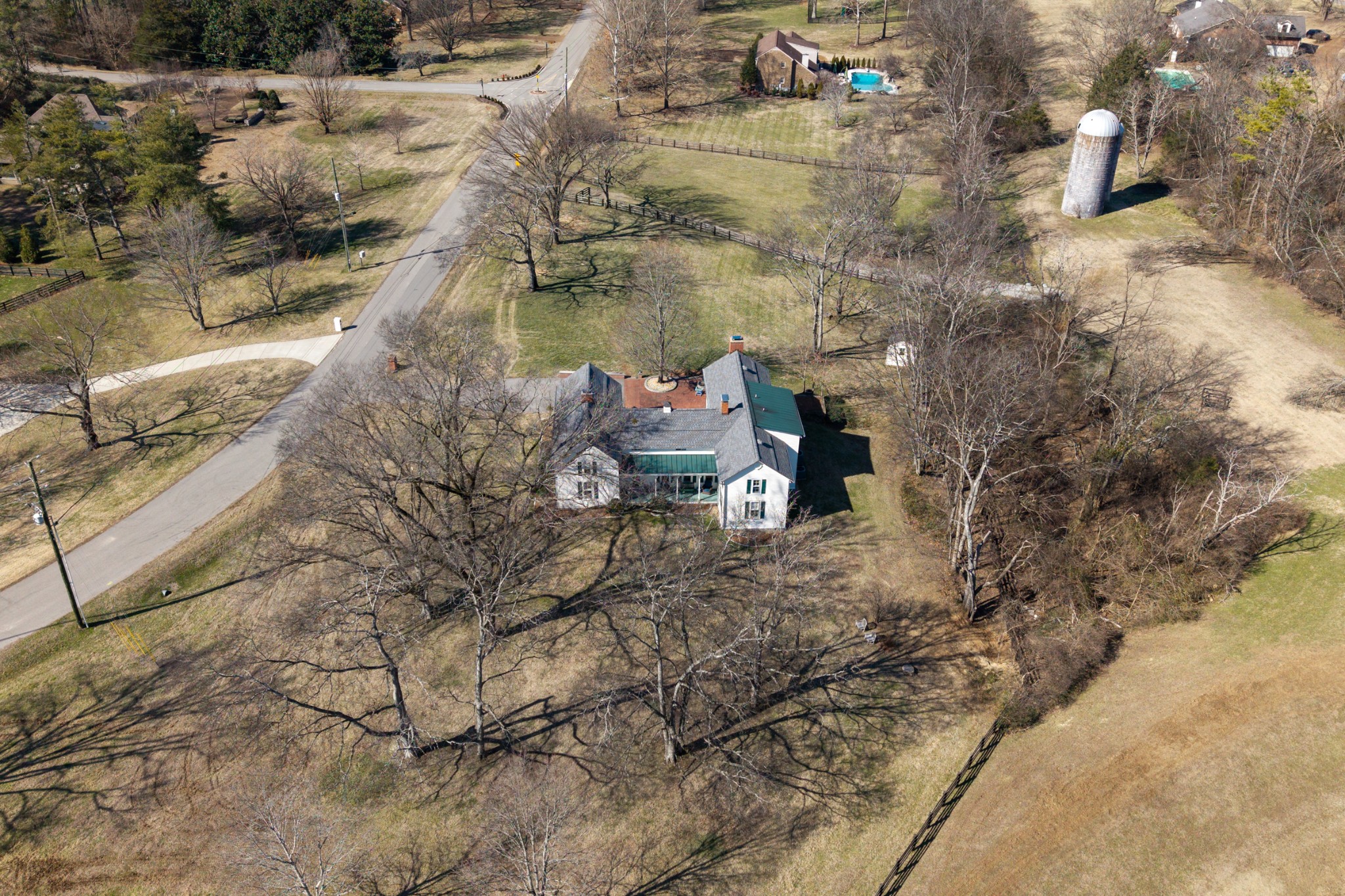 1202 Hidden Valley Rd