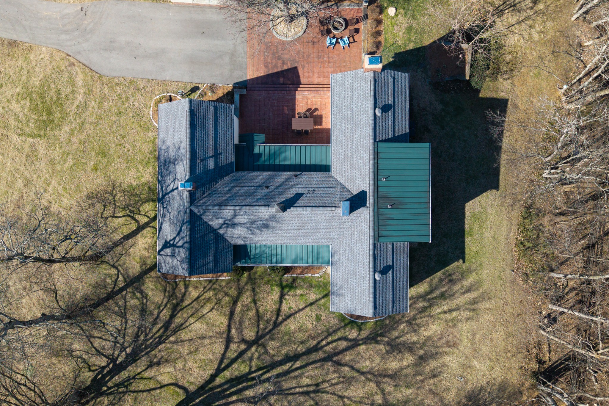 1202 Hidden Valley Rd