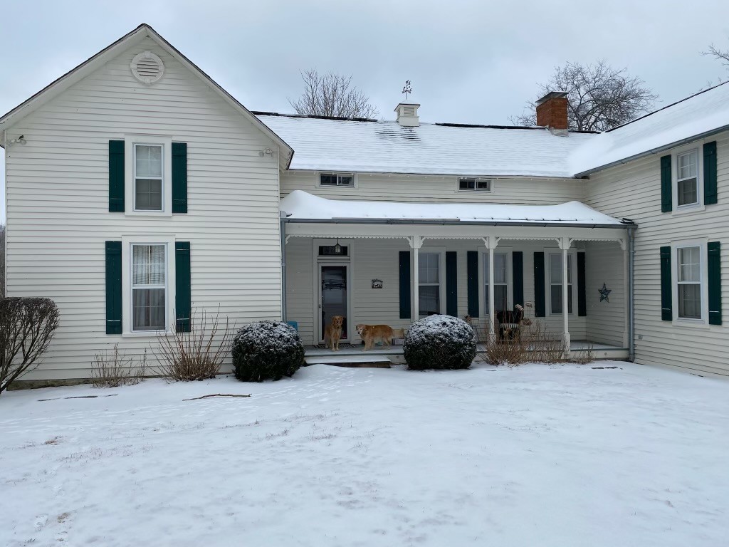 1202 Hidden Valley Rd