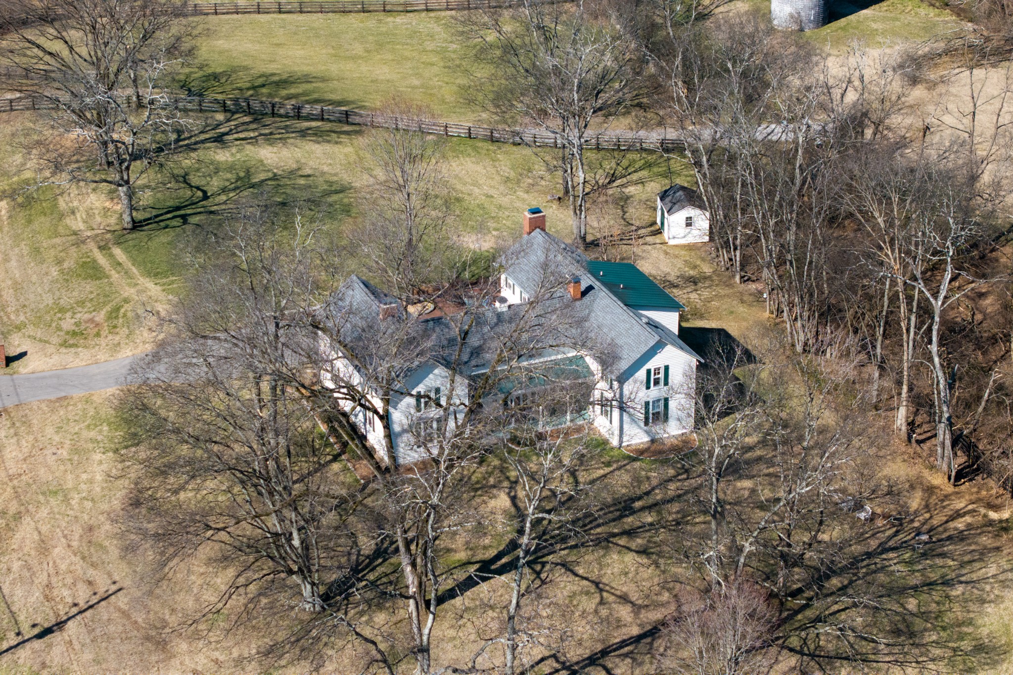 1202 Hidden Valley Rd