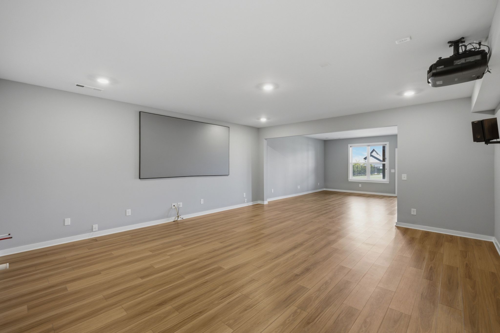 7125 Newfields Ct