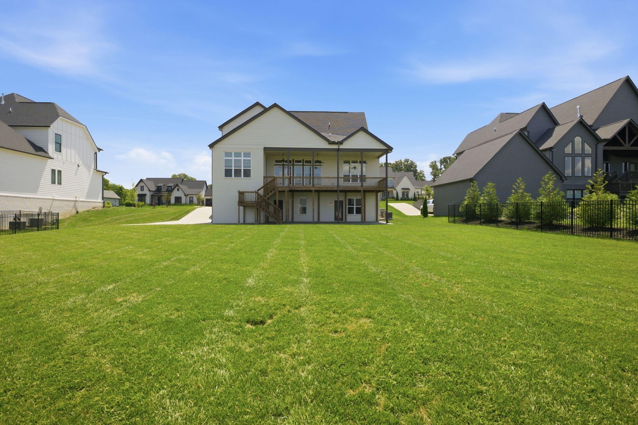 7125 Newfields Ct