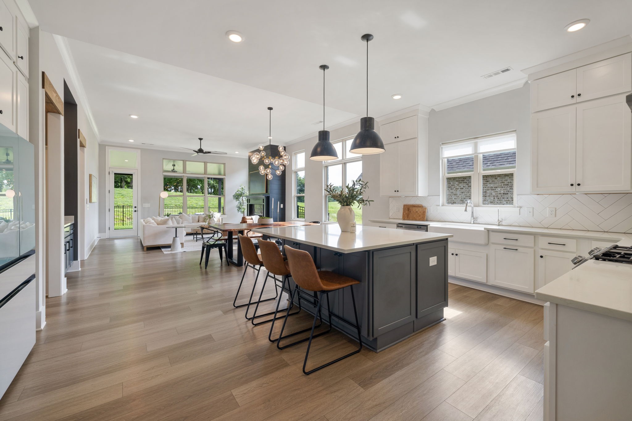 6012 Emma Victoria Dr
