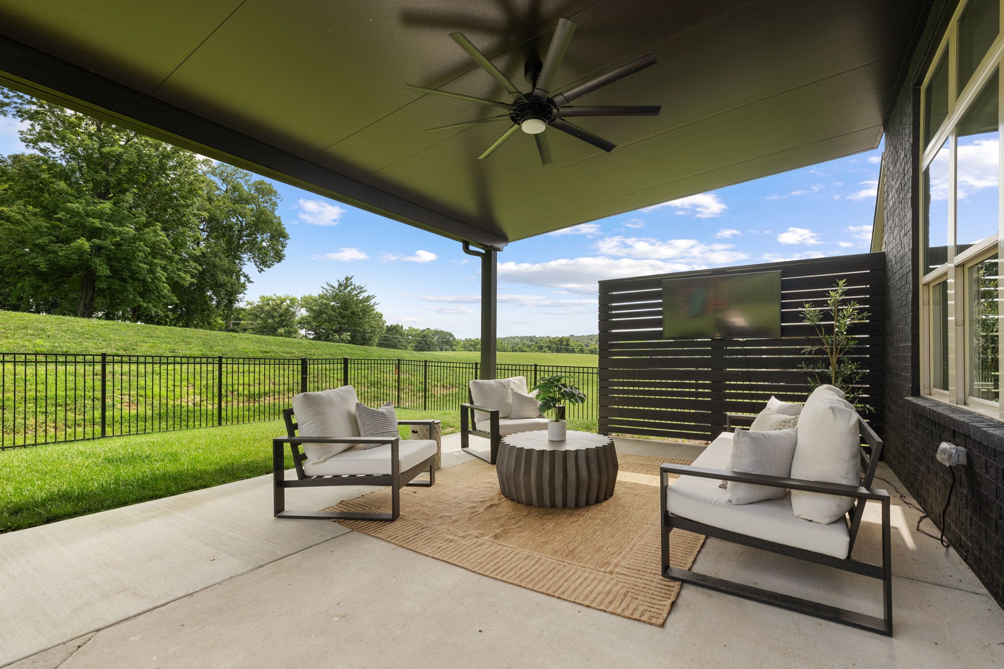 6012 Emma Victoria Dr
