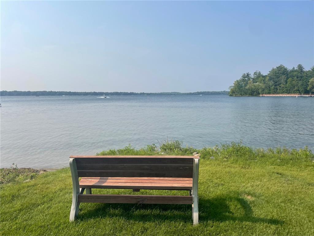 35533 Sand Pointe Drive Unit: 10