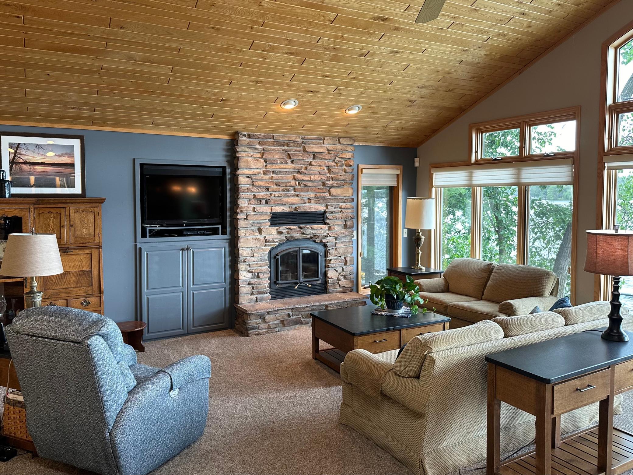 12571 Arrowhead Lane