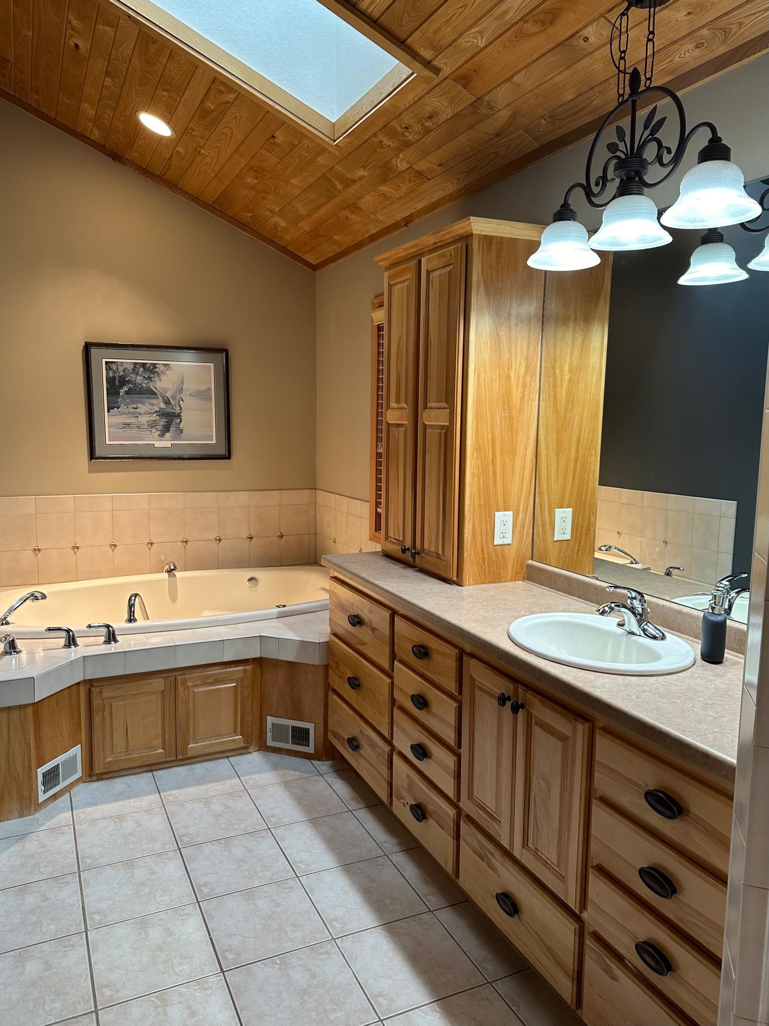 12571 Arrowhead Lane