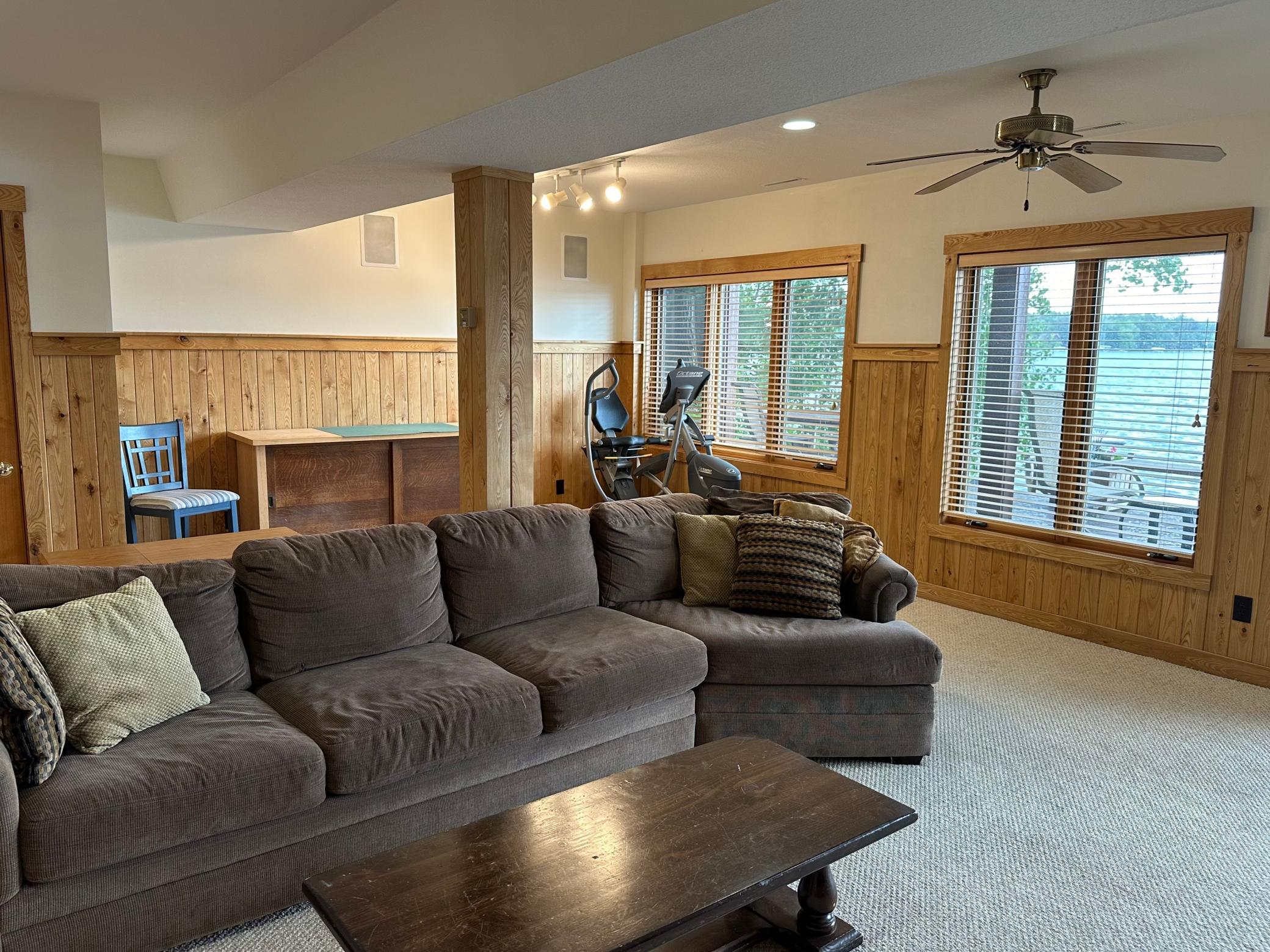 12571 Arrowhead Lane