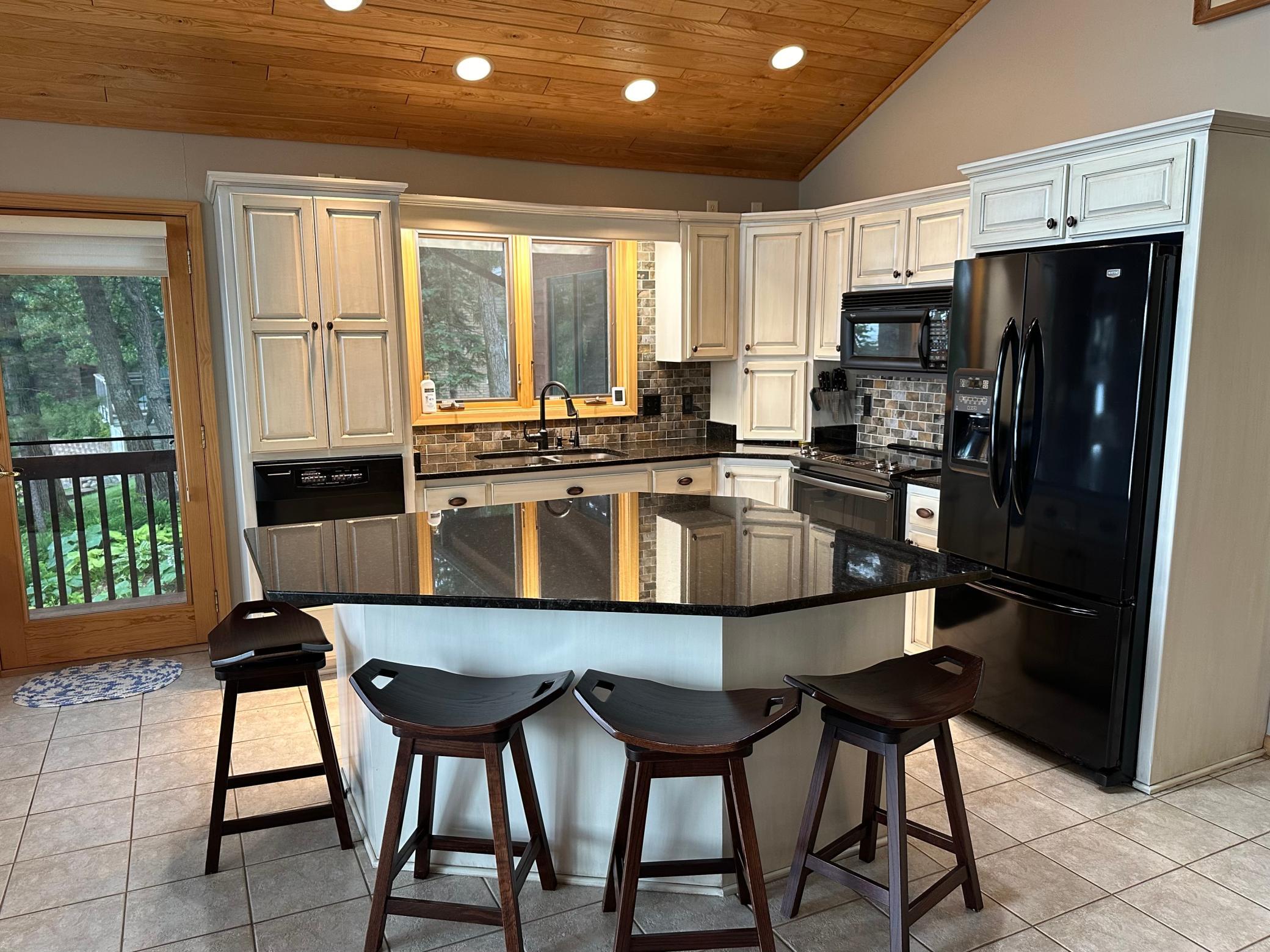 12571 Arrowhead Lane