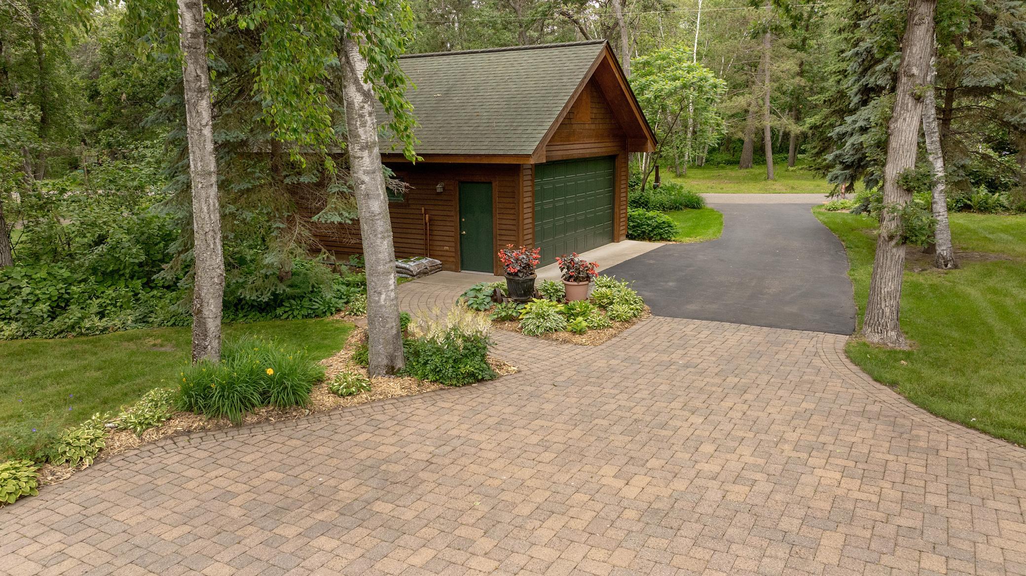 12571 Arrowhead Lane