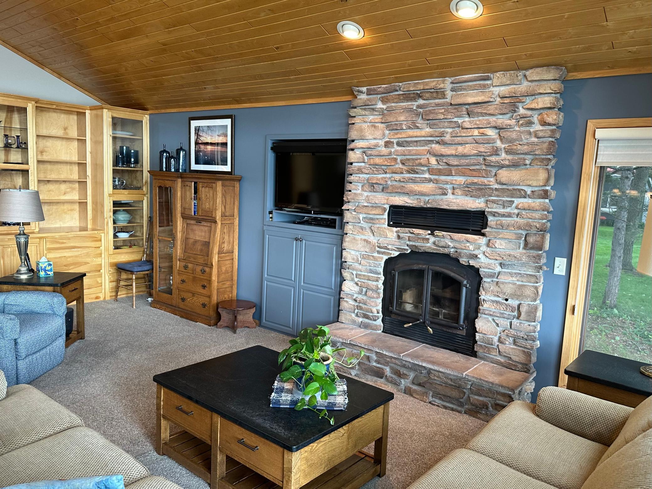 12571 Arrowhead Lane