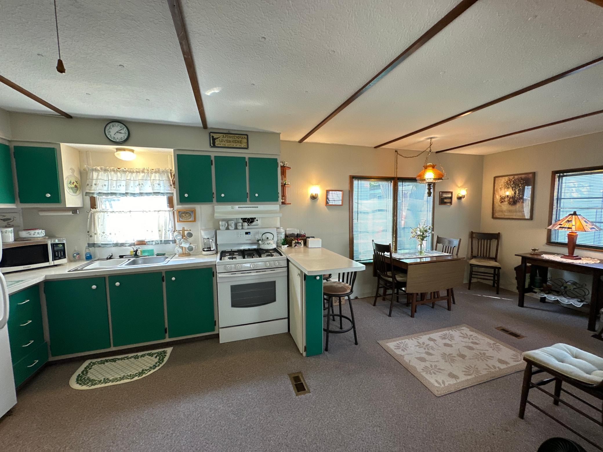 38 Sand Pointe Court Unit: 38