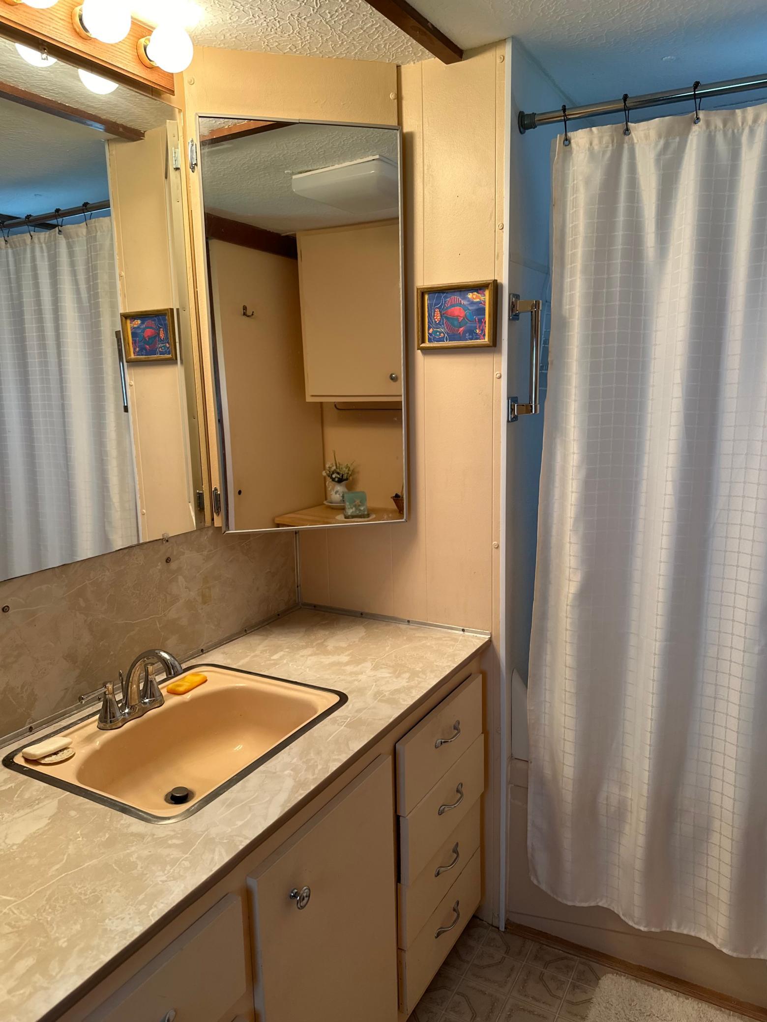 38 Sand Pointe Court Unit: 38
