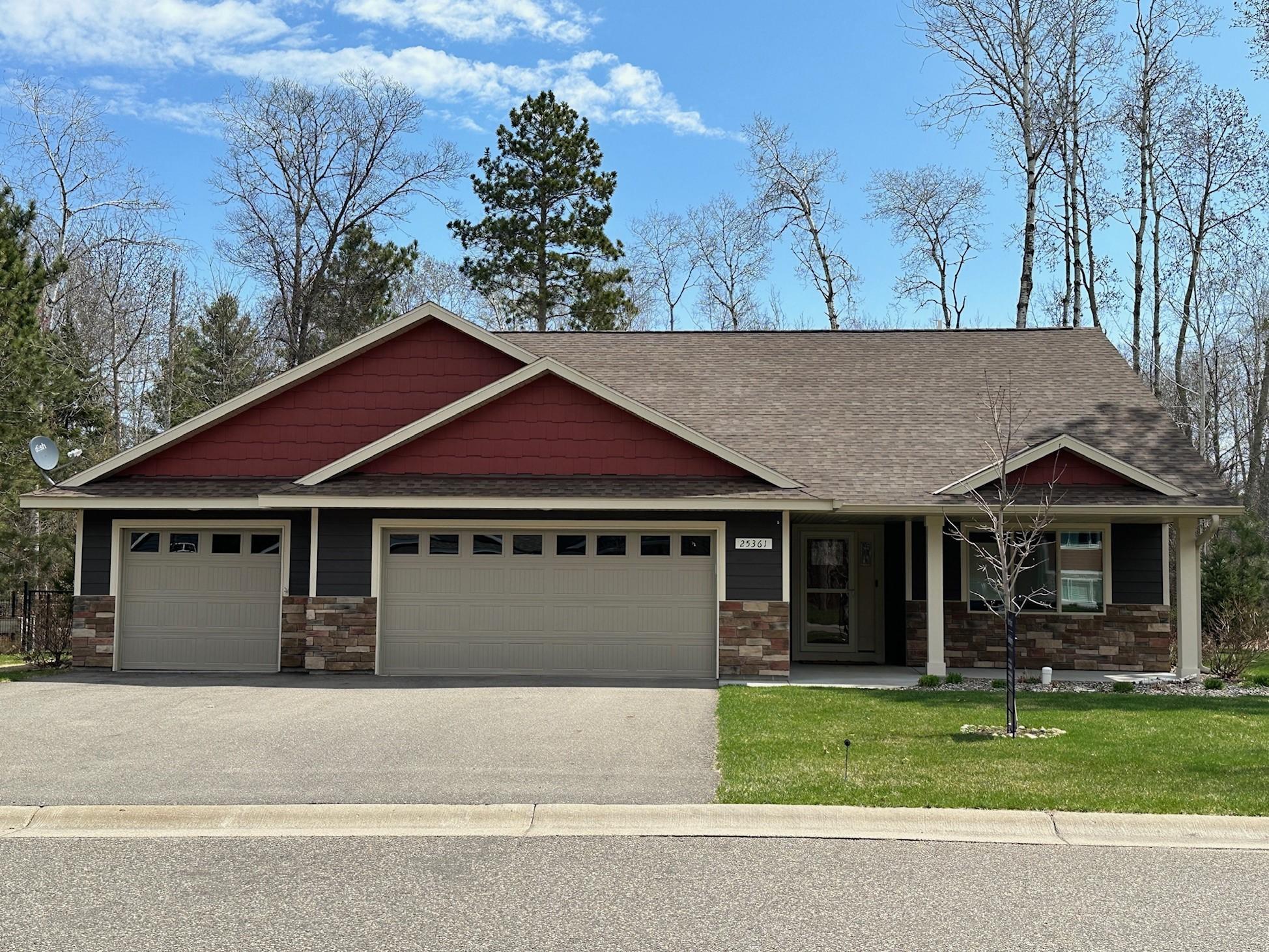 25361 Twin Leaf Circle