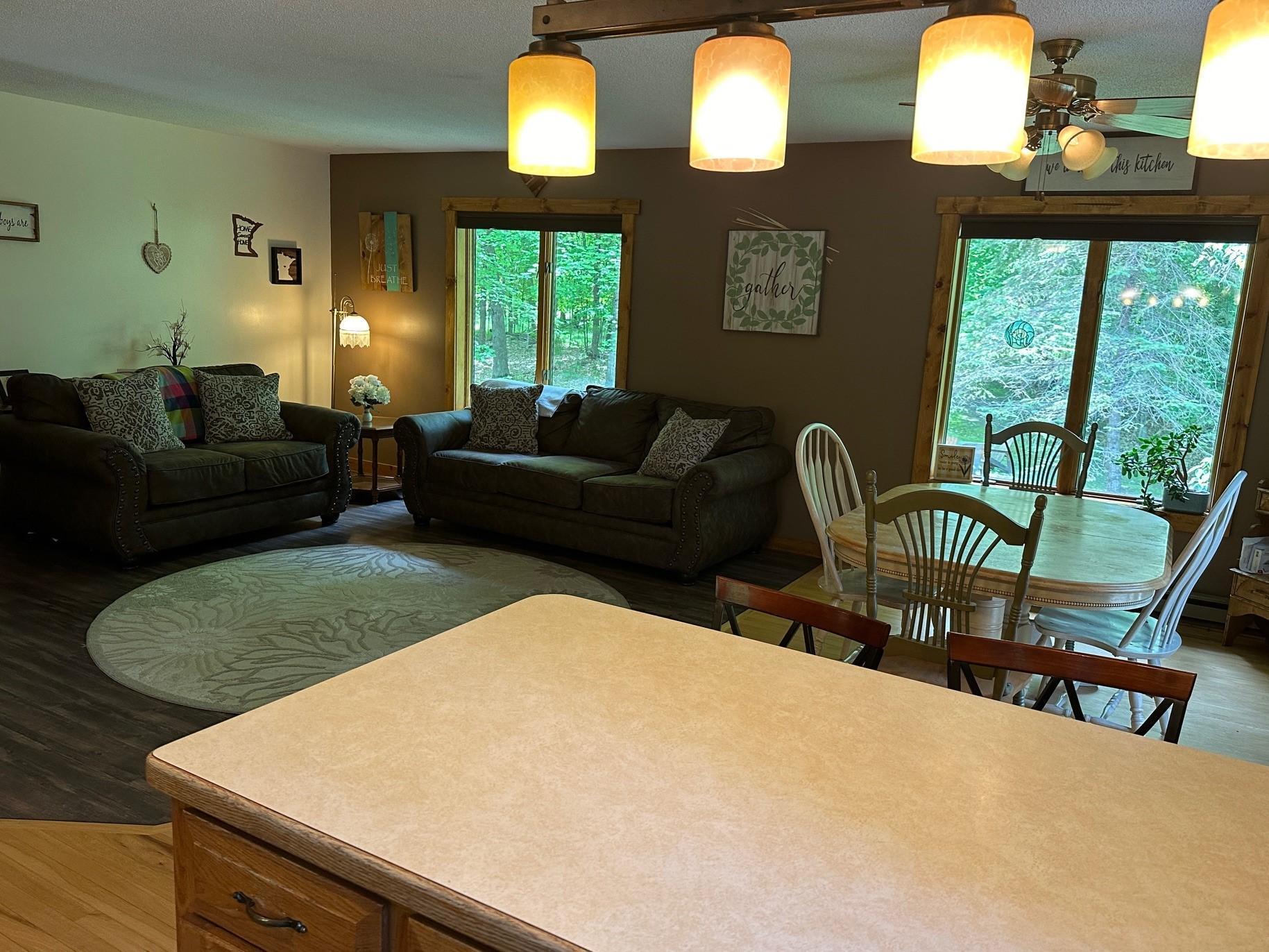 6873 County Road 127