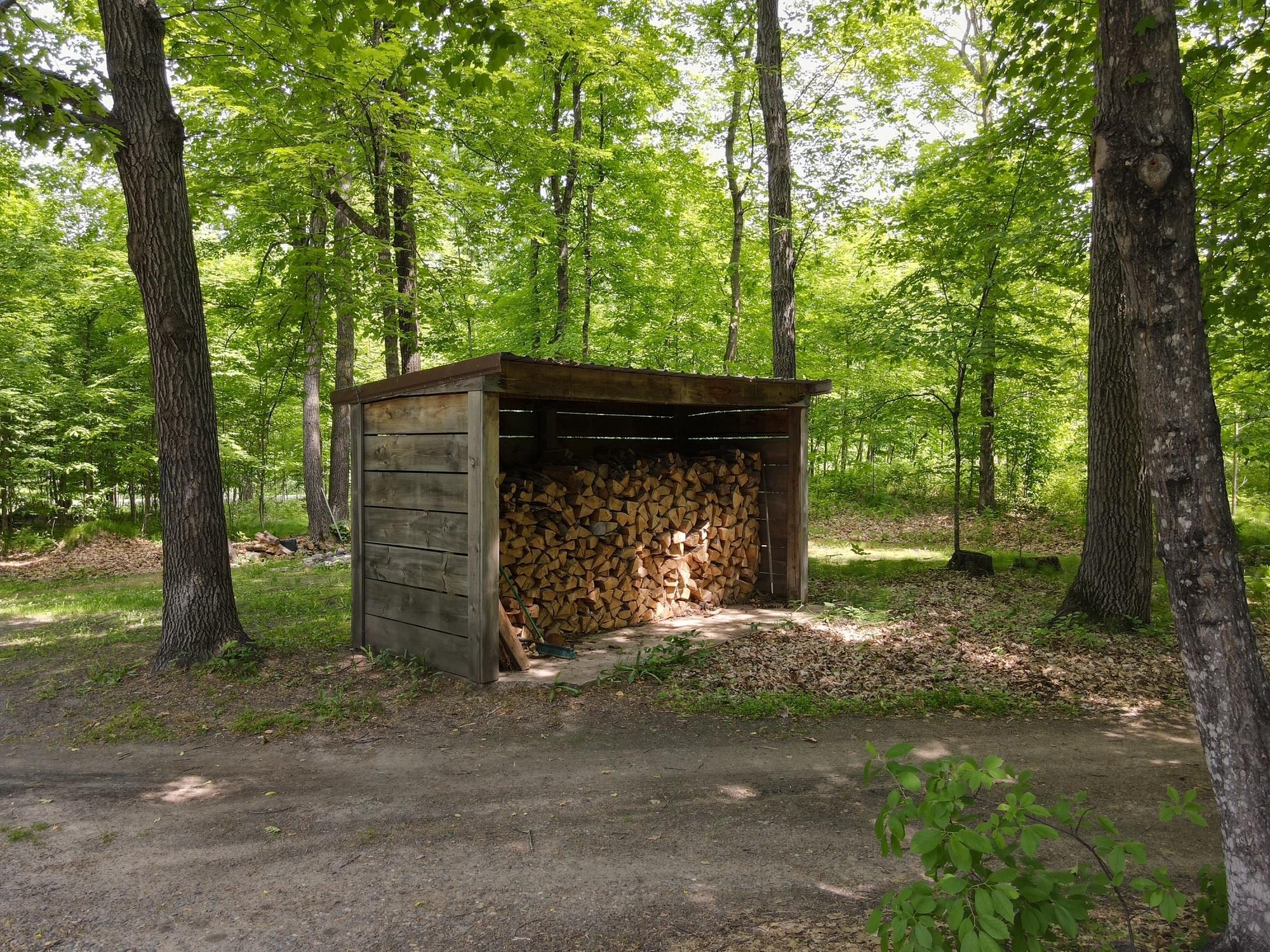 6873 County Road 127
