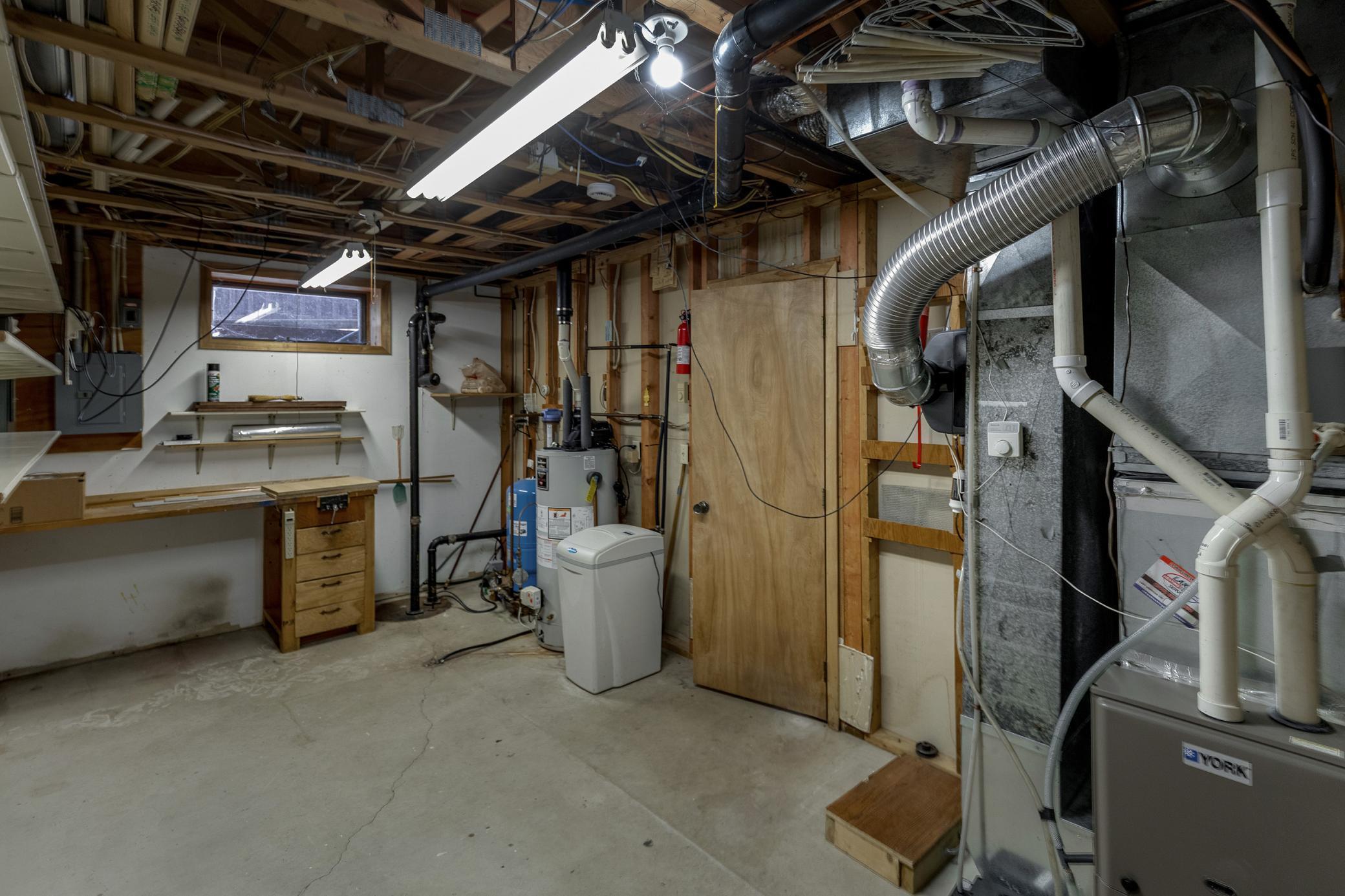 10802 Sunset Bay Lane