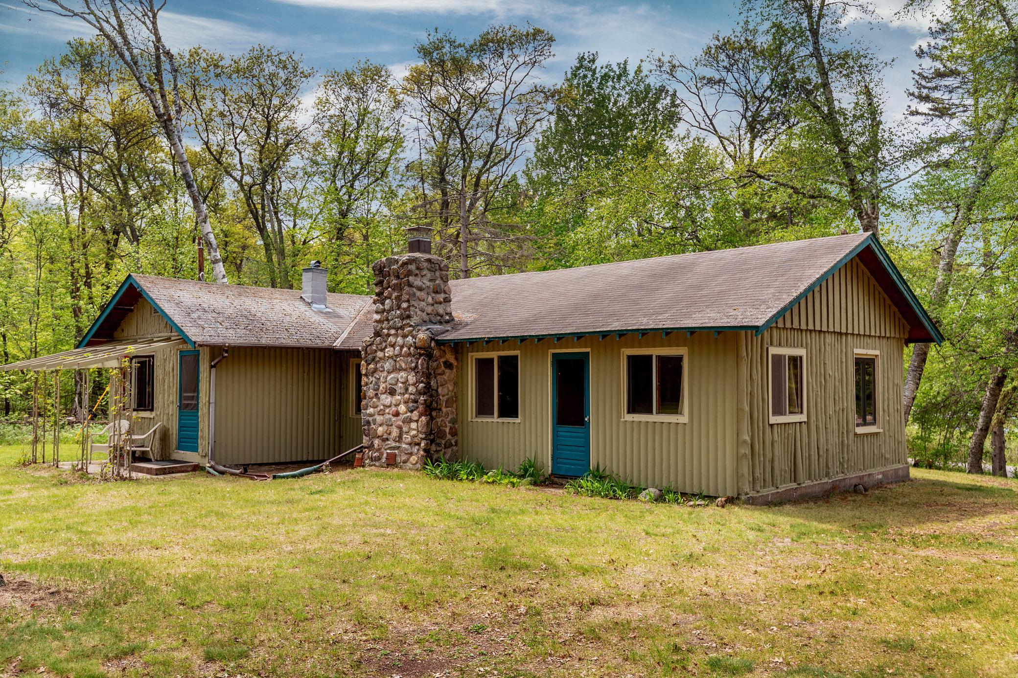 29246 Huxtable Point Road
