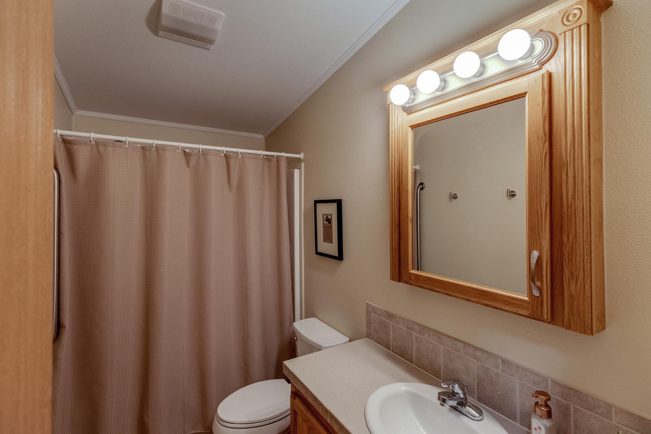 12289 Whitefish Avenue Unit: 11