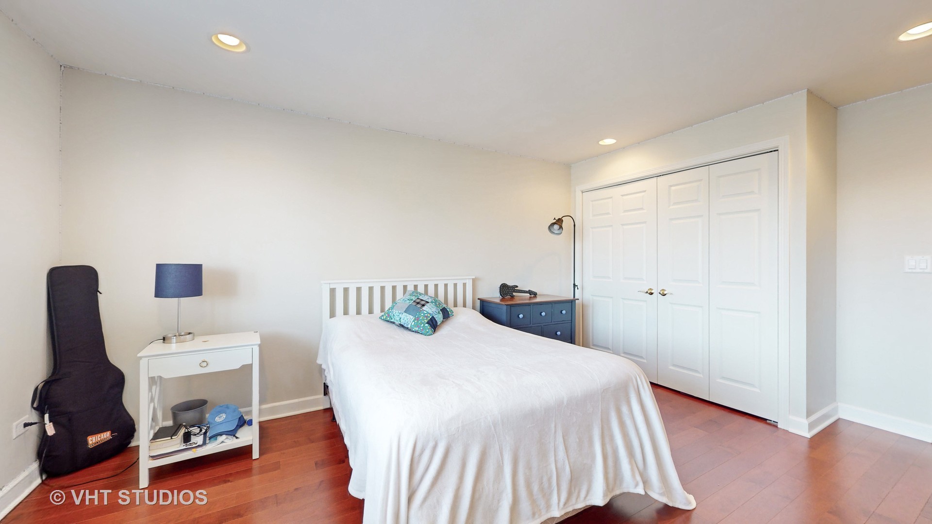 1230 N Western Avenue Unit: 201